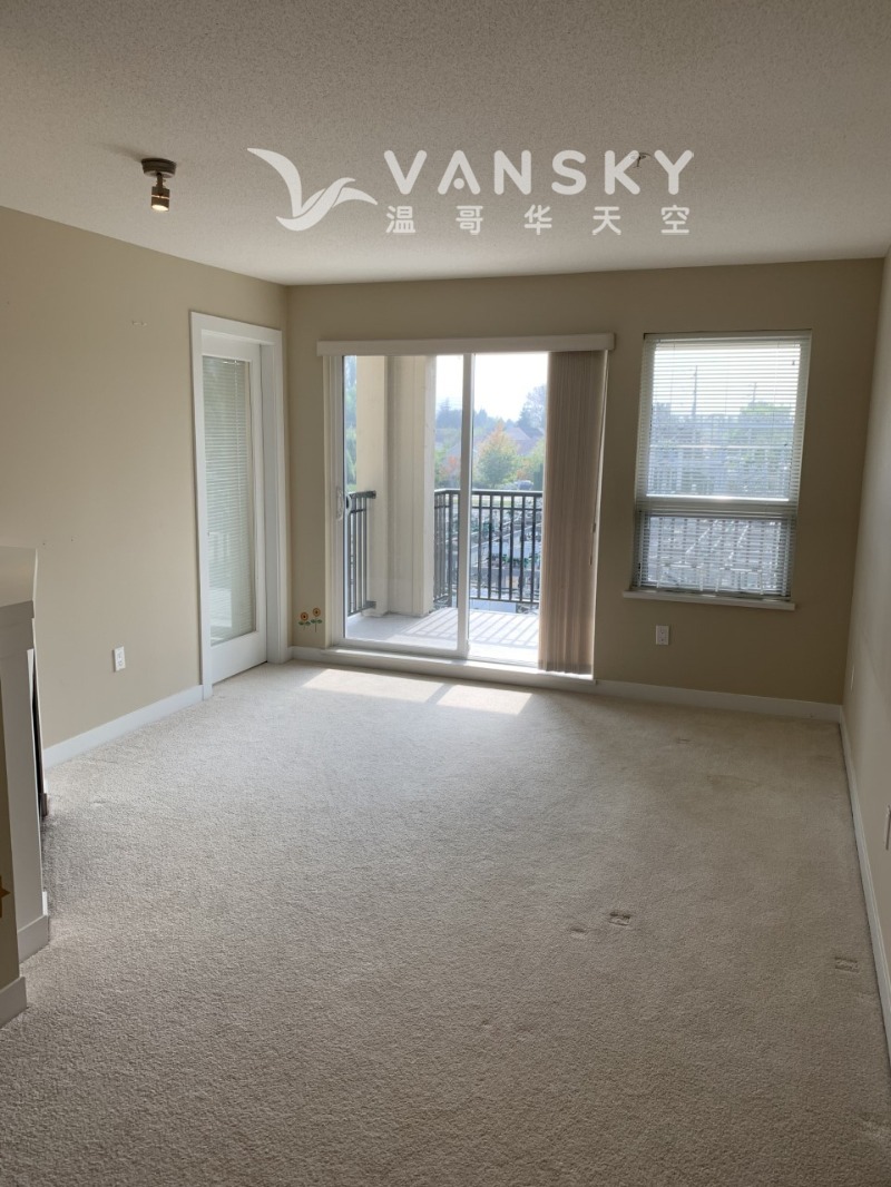 260515091425_3 Living room.jpg